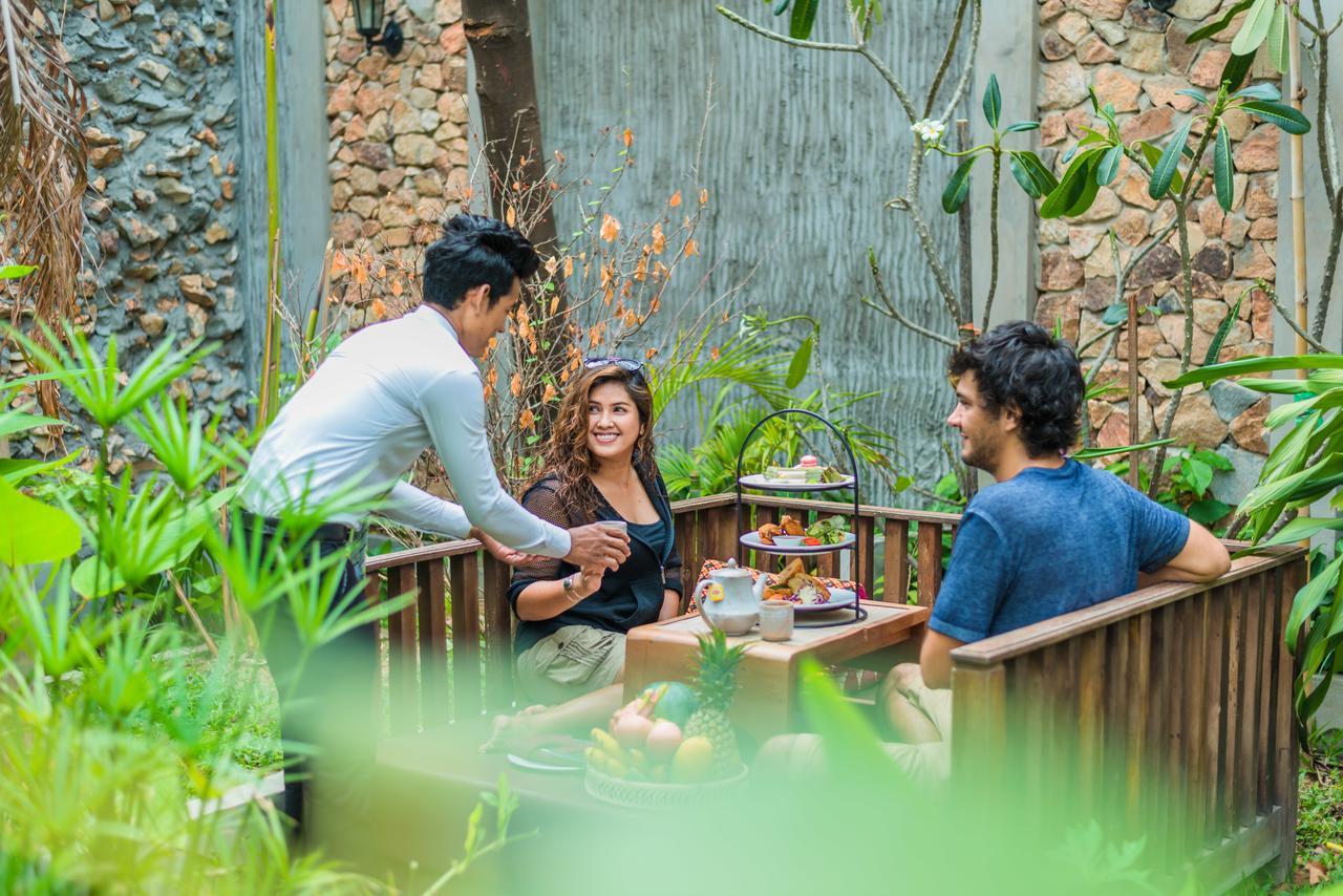 Mekong Angkor Deluxe Hotel Сиемрип Экстерьер фото