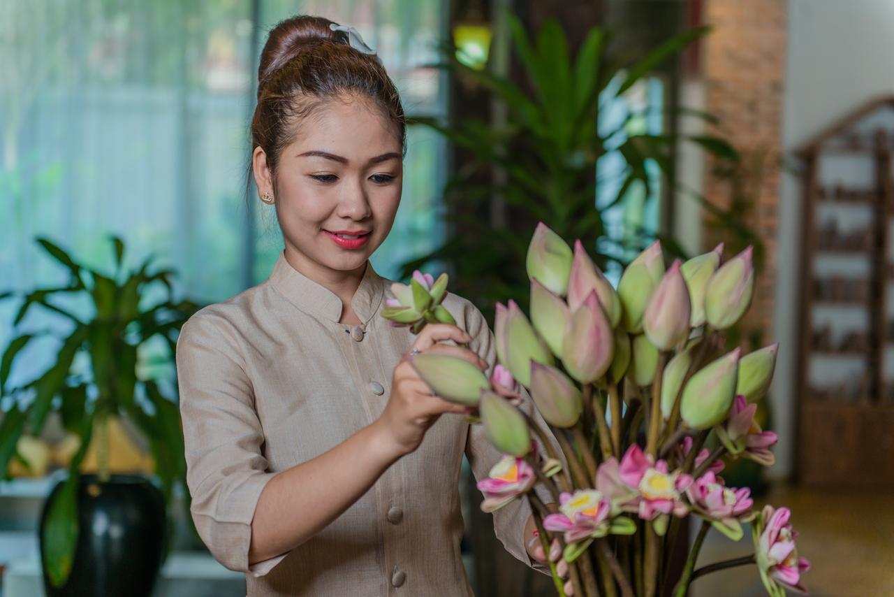 Mekong Angkor Deluxe Hotel Сиемрип Экстерьер фото